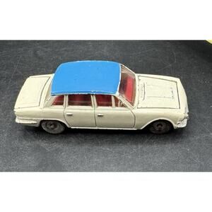 Dinky Toys #135 Meccano LTD 1963 Triumph 2000 1:43 England All Original-T10